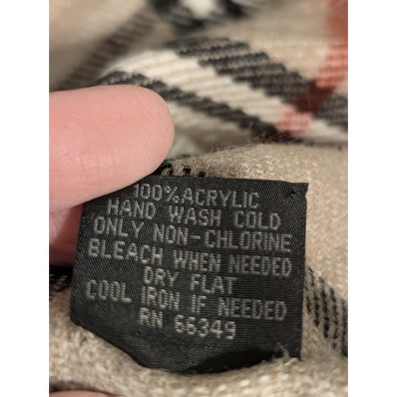 V. FRAAS Cozy Camel Red Black Plaid Open-Front Poncho Wrap Shawl Cape Fall - Picture 6 of 6